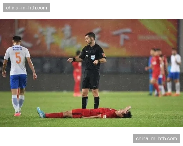 政策动向：英足总讨论是否引入脑震荡临时换人规则，可能影响球队战术调整弹性